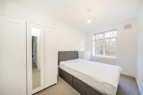 2 bedroom flat to rent, Hartington Road, London SW8