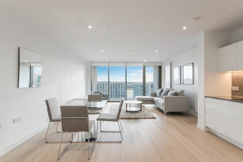 2 bedroom apartment to rent, Commodore House, Royal Wharf, London E16