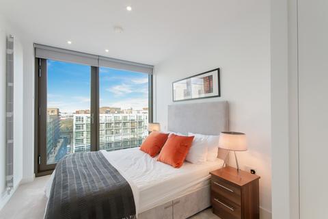 2 bedroom apartment to rent, Commodore House, Royal Wharf, London E16