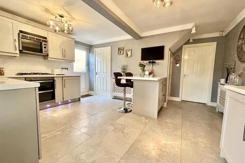 12 Pasture Close, Sherburn In Elmet, Leeds, LS25 6LJ