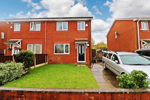 3 bedroom semi-detached house to rent, Lower Church Street, Widnes, WA8