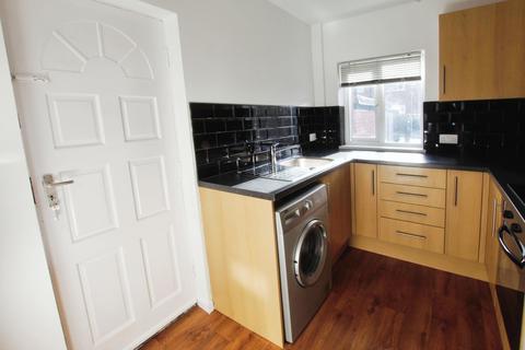 2 bedroom semi-detached house for sale, Albert Drive, Leeds, LS27