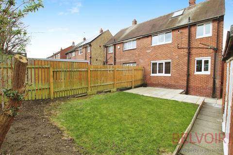 2 bedroom semi-detached house for sale, Albert Drive, Leeds, LS27