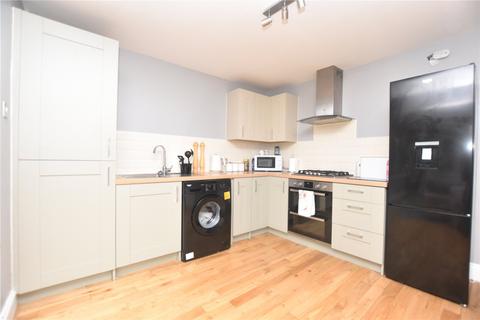 2 bedroom house for sale, Richmond Close, Morley, Leeds, West Yorkshire