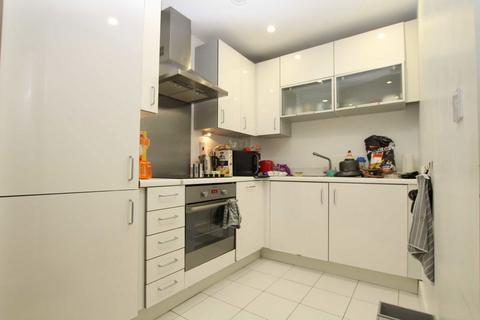 1 bedroom flat to rent, Christian Street, London E1