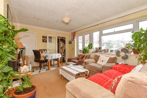 2 bedroom apartment for sale, Crown Street, Brentwood, Essex