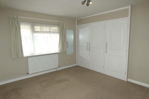 2 bedroom apartment to rent, Cypress Close, Whitstable, CT5