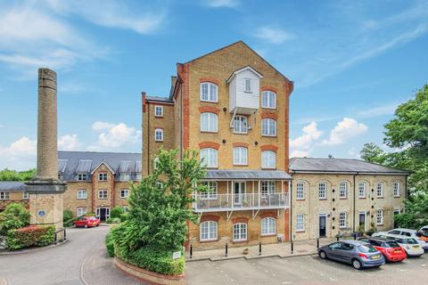 2 bedroom apartment to rent, Sele Mill, Hertford