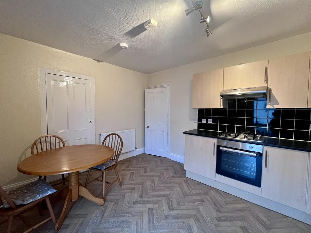 Kitchen 3