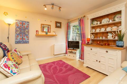 3 bedroom semi-detached house for sale, Kemsing Gardens, Canterbury, CT2