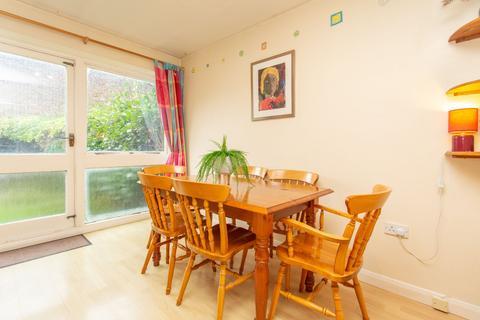 3 bedroom semi-detached house for sale, Kemsing Gardens, Canterbury, CT2