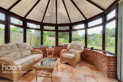 4 bedroom detached bungalow for sale, Marham Road, Fincham