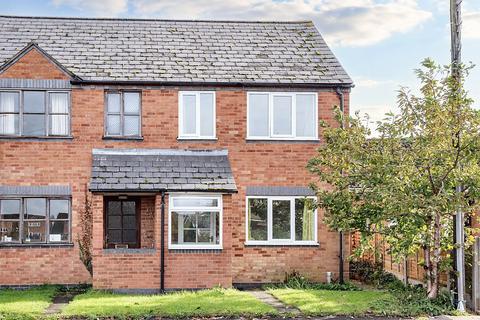 2 bedroom end of terrace house for sale, High Street, Badsey, WR11