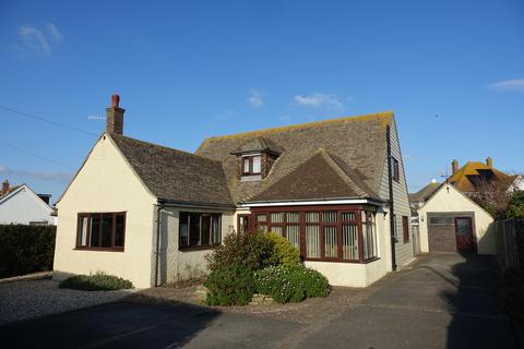 3 bedroom detached house for sale, Vincent Road, Selsey