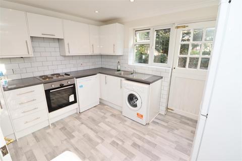 2 bedroom maisonette for sale, Rectory Close, Stanmore