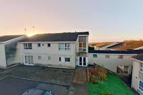 1 bedroom apartment for sale, Flat 6 Llys Newydd, Tir Einon, Llanelli, Dyfed, SA14 9DT