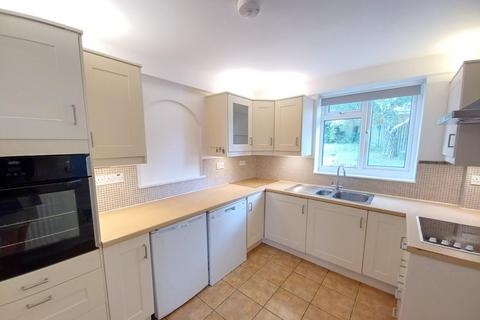 5 bedroom house to rent, Eastfield Avenue