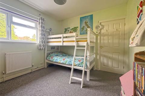46 Bricksbury Hill, Farnham, GU9 0LZ