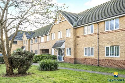 1 bedroom flat for sale, Woodlands Close, Surrey GU1