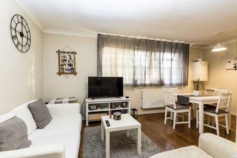 1 bedroom flat to rent, Cambalt Road, London SW15