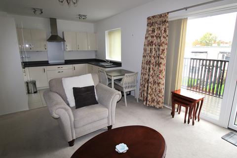 1 bedroom flat for sale, 80 St. Marys Lane, Upminster RM14