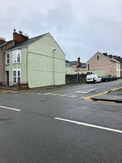 4 bedroom terraced house for sale, 76 Bush Street, Pembroke Dock, SA72 6HG