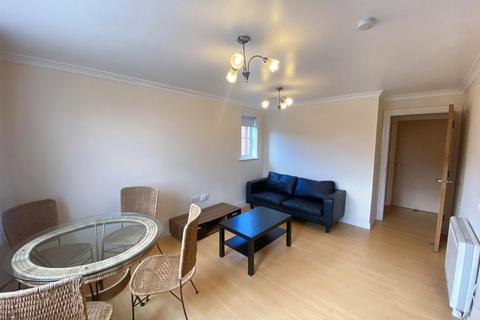 2 bedroom flat to rent, Yukon Road, Broxbourne EN10