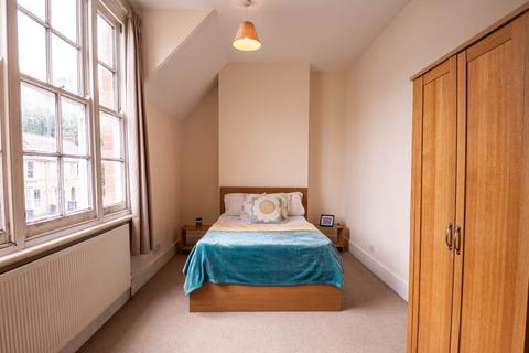 4 bedroom house to rent, St Martins Terrace, Canterbury, Kent