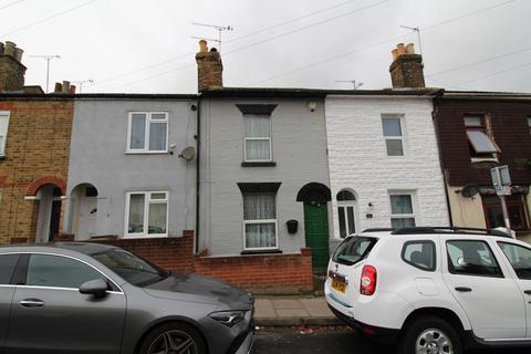 2 bedroom terraced house to rent, Gardiner Street, Gillingham, Kent, ME7