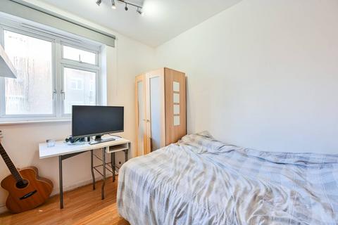 2 bedroom flat to rent, Neckinger Estate, Bermondsey, London, SE16