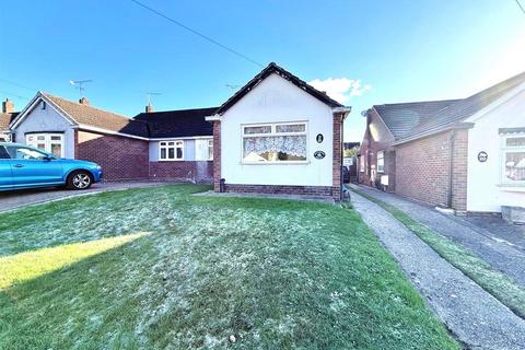 2 bedroom semi-detached bungalow for sale, Walton Gardens, Hutton, Brentwood