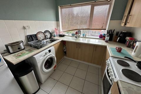 2 bedroom maisonette for sale, 42 Enfield Close, Erdington, Birmingham, B23 5SE