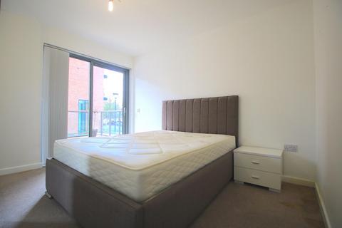 1 bedroom house to rent, 72 Lindfield Street, London E14