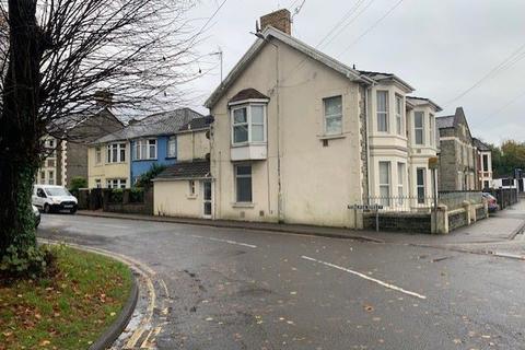 1 bedroom flat for sale, Garth House, 16 Morfa Street, Bridgend, Bridgend, CF31 1HA