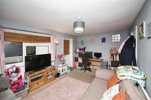 3 bedroom end of terrace house for sale, Rushock Close, Woodrow South, Redditch