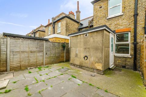 3 bedroom house for sale, Lordship Lane, Tottenham, London, N17