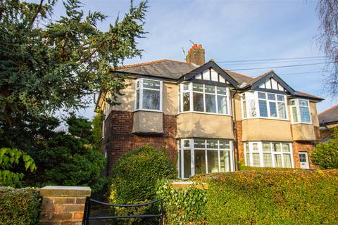 4 bedroom semi-detached house to rent, 4-Bed Semi-Detached Property to Let on Fulwood Hall Lane, Preston