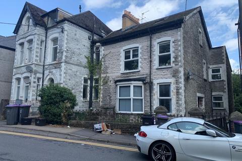 3 bedroom maisonette for sale, 68C Osborne Road, Pontypool, NP4 6LX