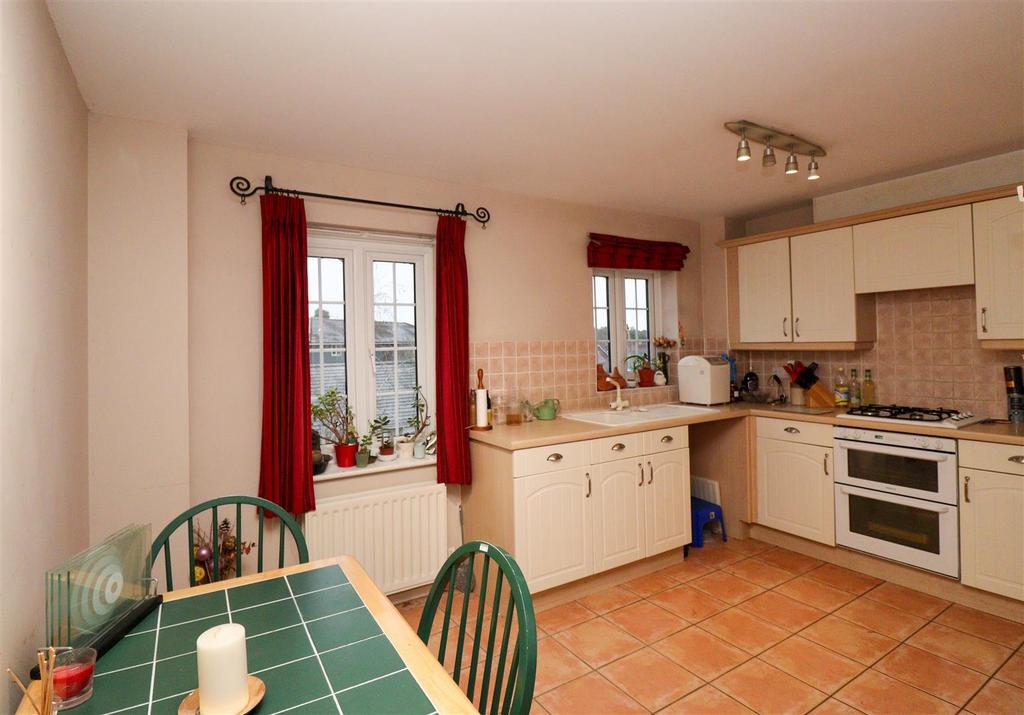 Kitchen/Breakfast Room