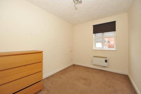 2 bedroom flat to rent, Mill Bridge Place, Uxbridge UB8