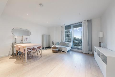 2 bedroom apartment to rent, Charrington Tower, New Providence Wharf, London, E14