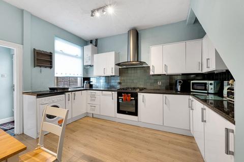 3 bedroom end of terrace house for sale, Westminster Street, Newtown, WN5