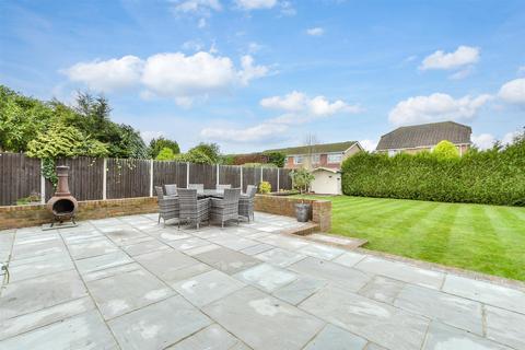 4 bedroom detached house for sale, Heath Road, Coxheath, Maidstone, Kent