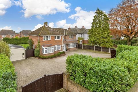 4 bedroom detached house for sale, Heath Road, Coxheath, Maidstone, Kent