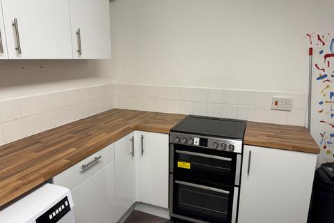 1 bedroom flat for sale, 1 Pentwyn Heights, Abersychan, Pontypool, Gwent, NP4 7TN