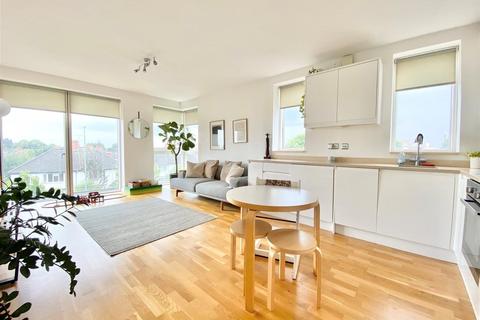 2 bedroom flat to rent, Portland Road, Hove, East Sussex, BN3