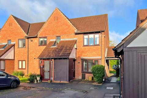 Hanover Court, TETTENHALL