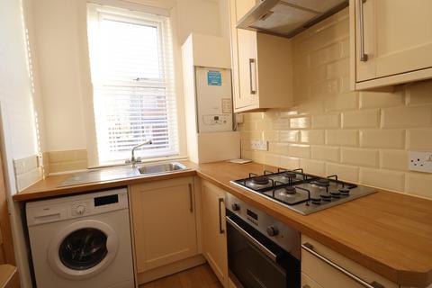 2 bedroom terraced house to rent, Oban Street, Leeds, West Yorkshire, LS12