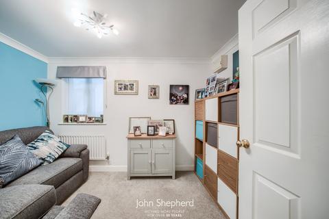 Flat 4, Packwood Court Bucknell Close, Solihull, B91 2UW