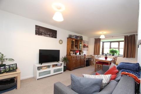 2 bedroom apartment to rent, Pages Hill, Muswell Hill, London, N10